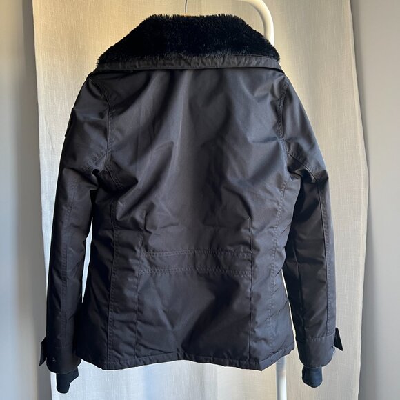 *RARE* Canada Goose Black Label Fitted Puffer - Picture 2 of 13